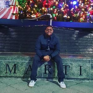 Meet your Posher, Austin